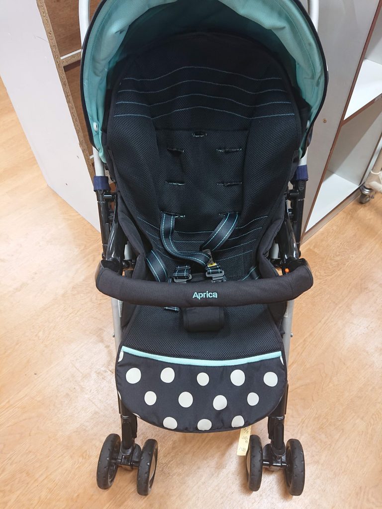 ◆ベビーカー◆　Aprica（アップリカ）のLaura　co・co・chi+（ラウラここちプラス）をクリーニングしました！